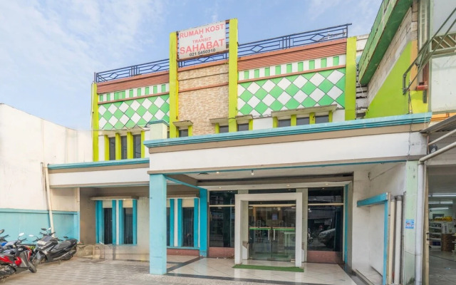SAHABAT Hotel Tangerang By Reccoma