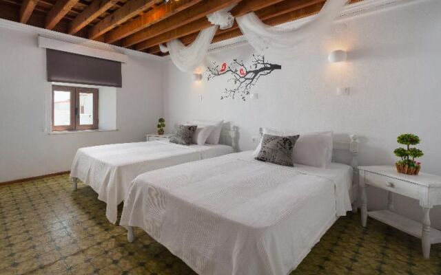Lindos Citrin Suites