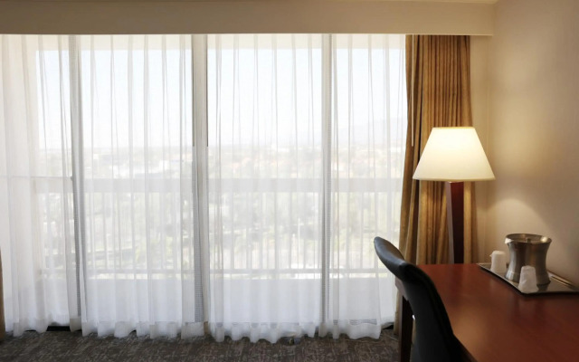 Ontario Airport Hotel & Conference Center