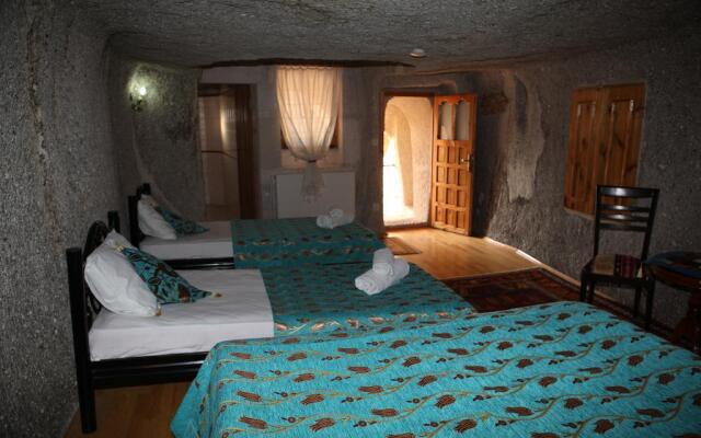 Elif Star Cave Hotel