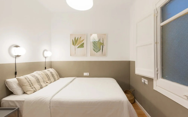 Santiago Apartments (Santiago 2.2) By Olala Homes