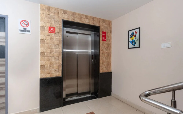 OYO 14872 Annamalai Residency