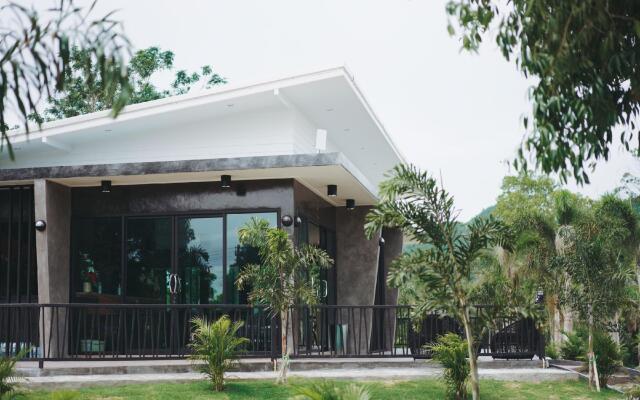 Suncharm Villa Resort