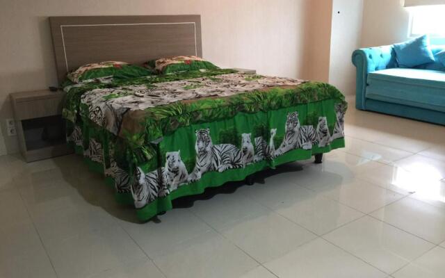 Channel Stay @ Bassura City Apartment