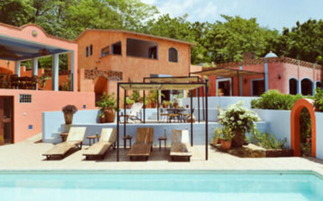 El Jardin Hotel & Restaurant