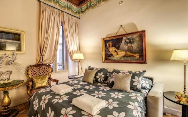 Sumptuous Residence by Piazza Navona