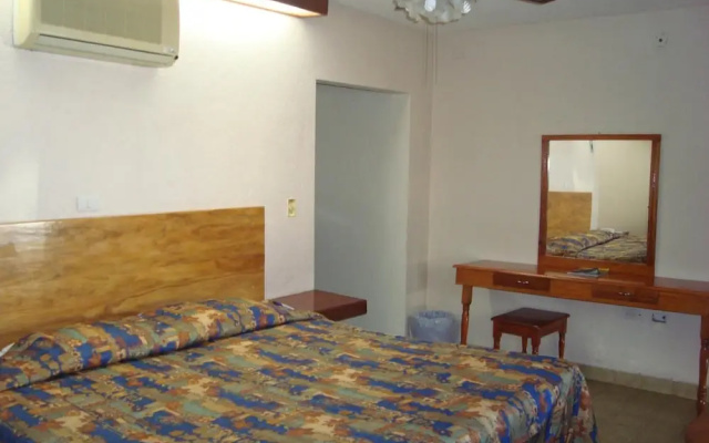Hotel Lacantum