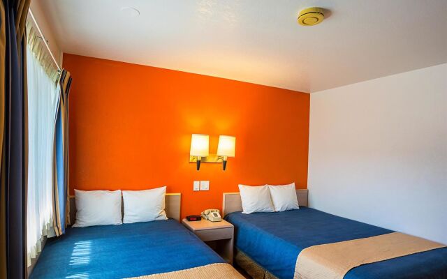 Studio 1 Moscow Hotel & Extended Stay