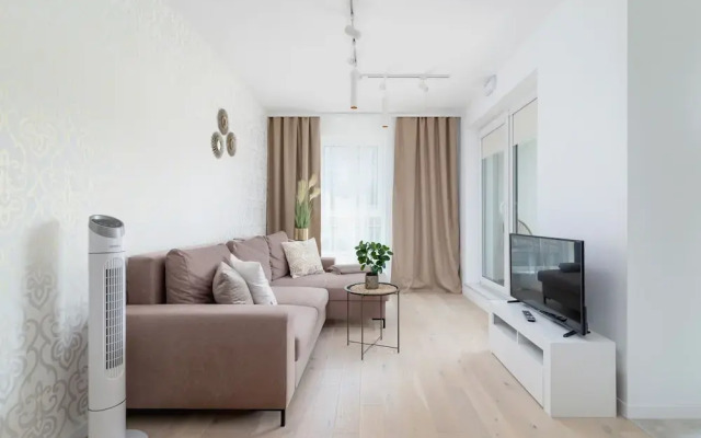 Exclusive Apartment Mogilska by Renters