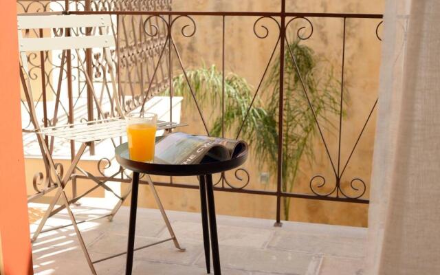 Veranda Rossa Suites