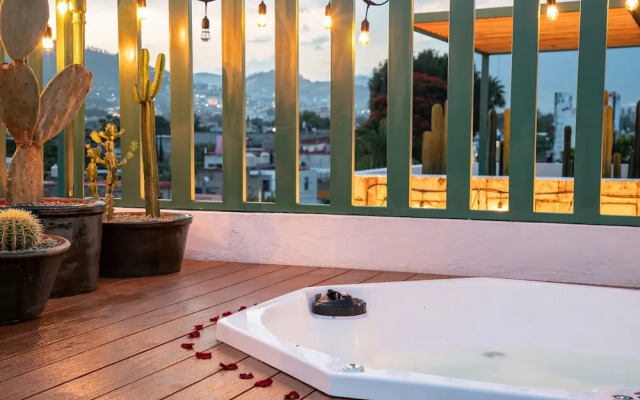 Holt s Villa Noria La Casa del Barro Verde