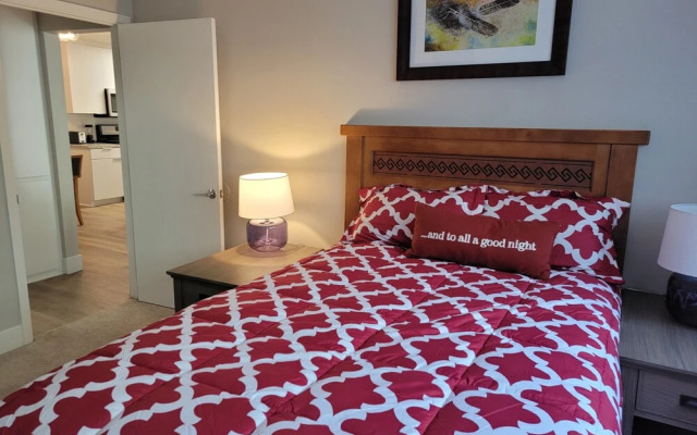 Hollywood Cosmopolitan Apartments