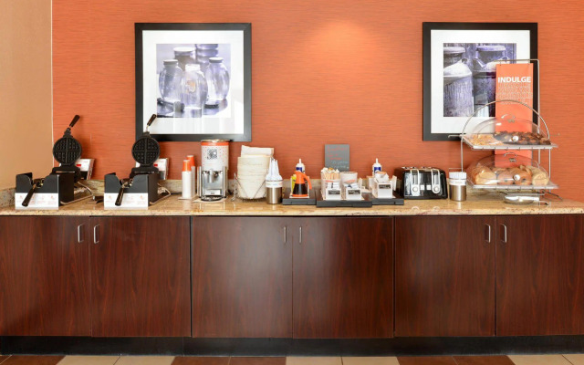 Hampton Inn Albuquerque-University/Midtown
