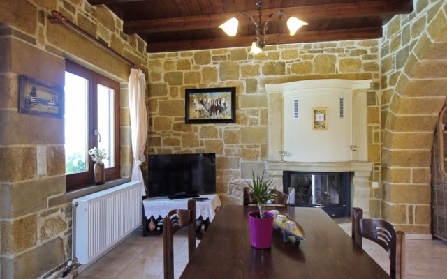 Villa-kyriaki Traditional Village House