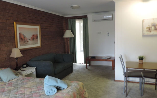 Greenacres Motel – Guest Rooms – Corowa
