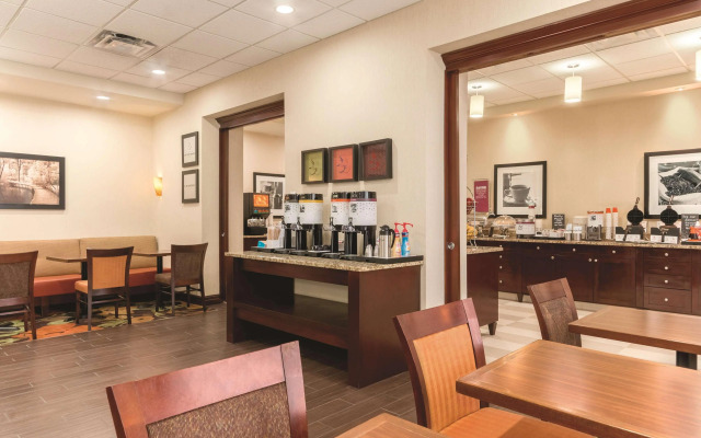 Hampton Inn by Hilton Edmonton/South, Alberta, Canada