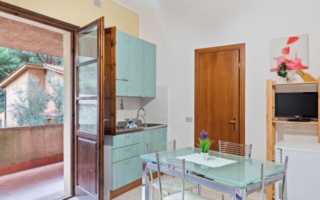 Sunlit Holiday Home in Guardistallo With Swimming Pool