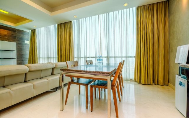 Homey Penthouse 3Br With Extra Room Kemang Village Apartment