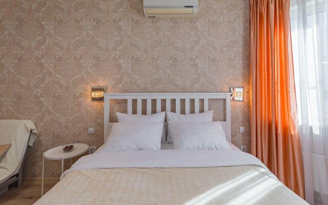 Стрелка на улице Карла Маркса 58