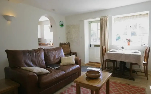 Noel Cottage