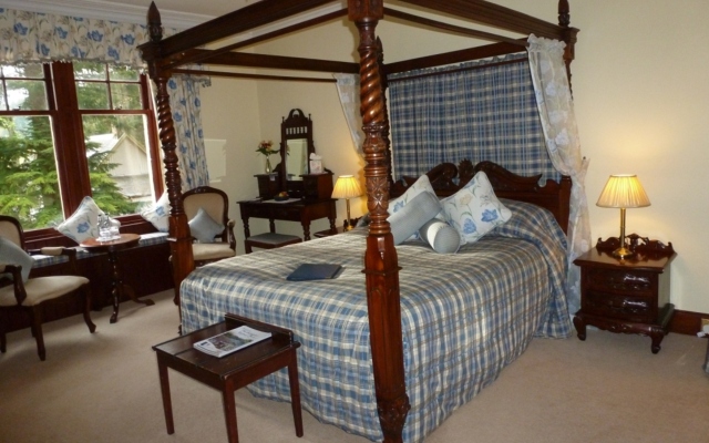 Tigh Na Sgiath Country House Hotel