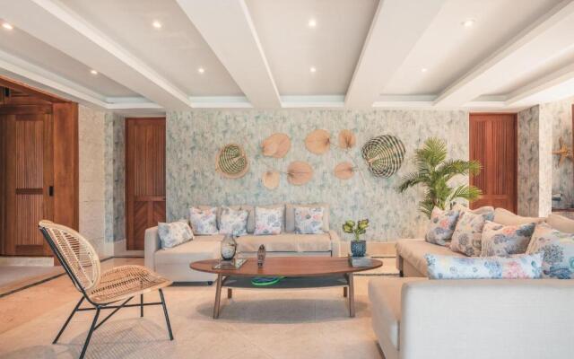 3BR Villa at Green Village AC1