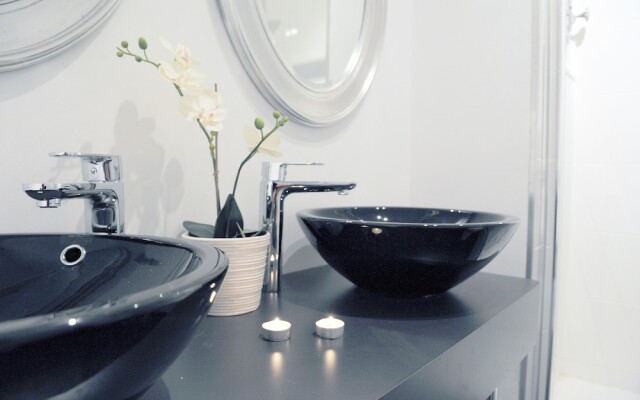 Amazing City Center Apartment