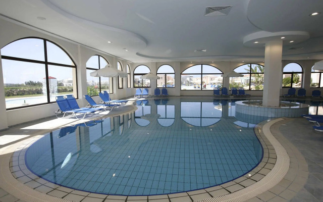 Avanti Holiday Village