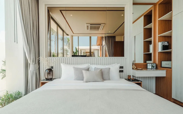 The Ozone Condotel Phuket