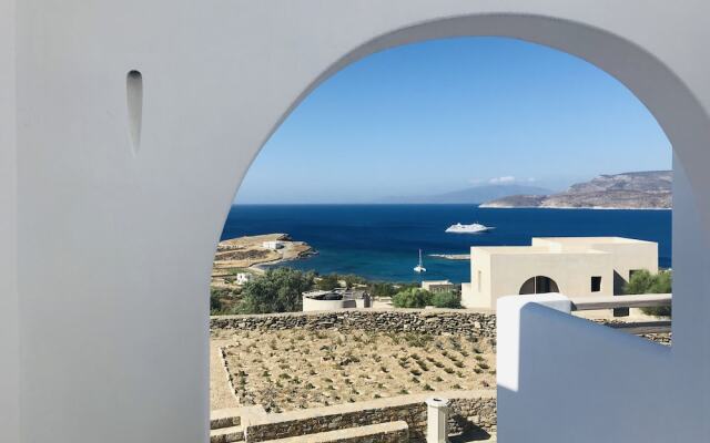 Theasis Luxury Suites