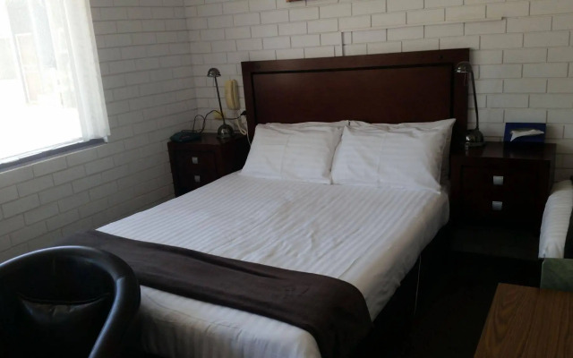 Sun Centre Motel