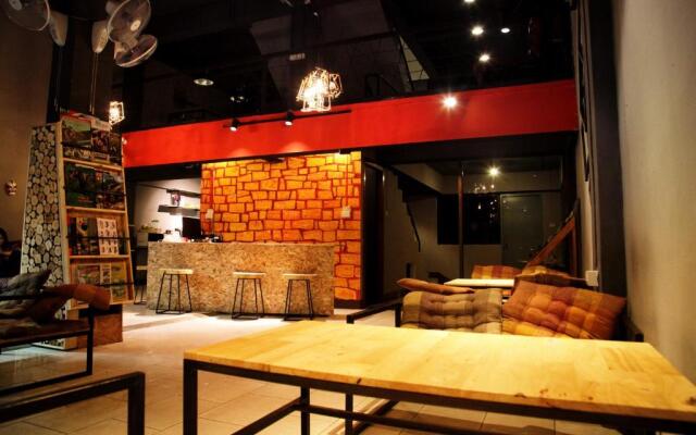 Monkey Toe Guesthouse - Hostel