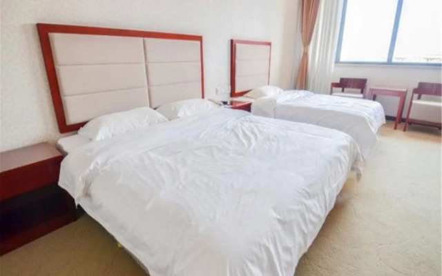I May Hotel Golden Pebble Beach Dalian