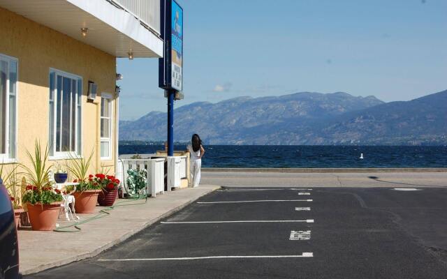Crown Resort Motel