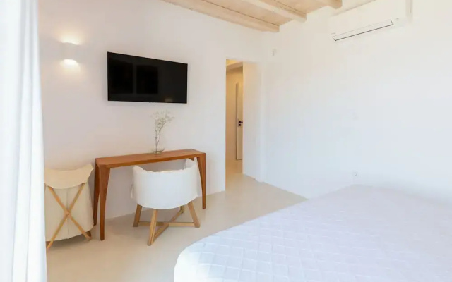 Mykonos 3 BR Luxury Villa Private Pool Views