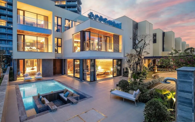 The Five Stars Villa