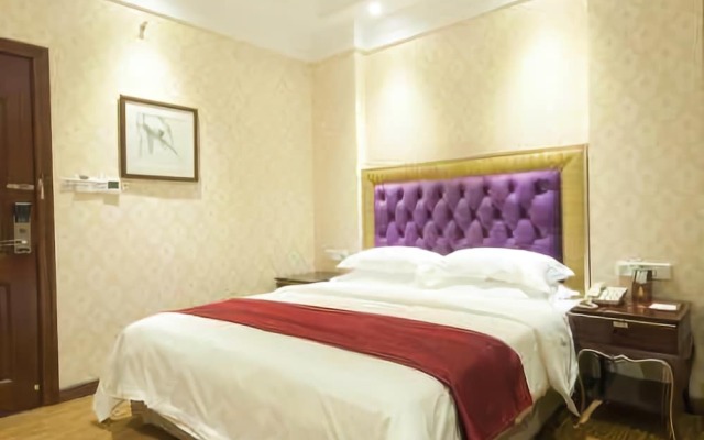 Super 8 Hotel