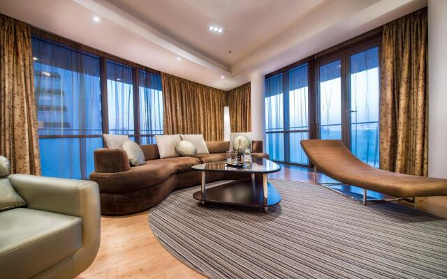 BurJuman Arjaan by Rotana