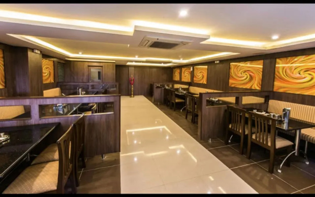 Plazza hotel , Trichy