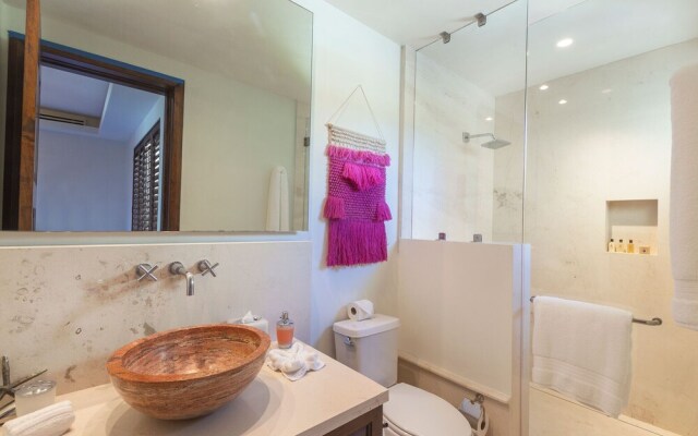 Calm and Cosy 4 Bedroom Condo