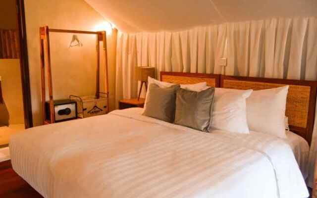 Oak Tree Glamping Resort