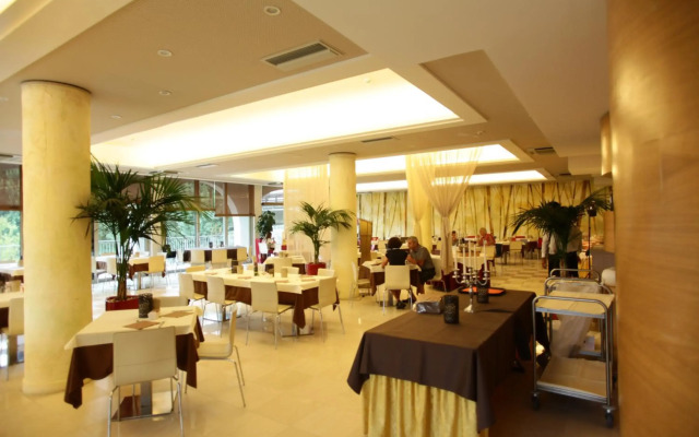 Hotel Rivus