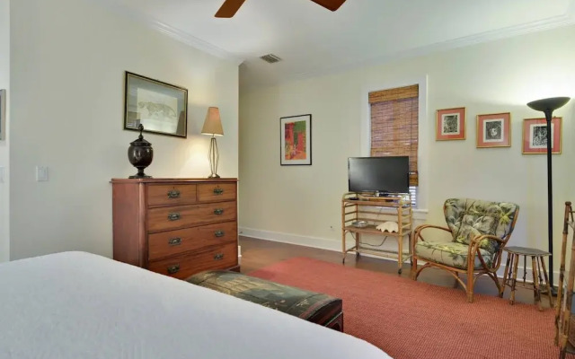 Amelia Home by Avantstay In Historic Old Town w/ Pool