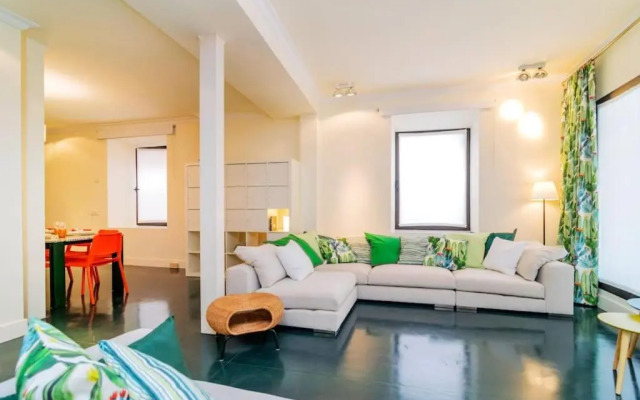 Caprichoso Loft junto Teatro Real - Madrid Centro by Batuecas