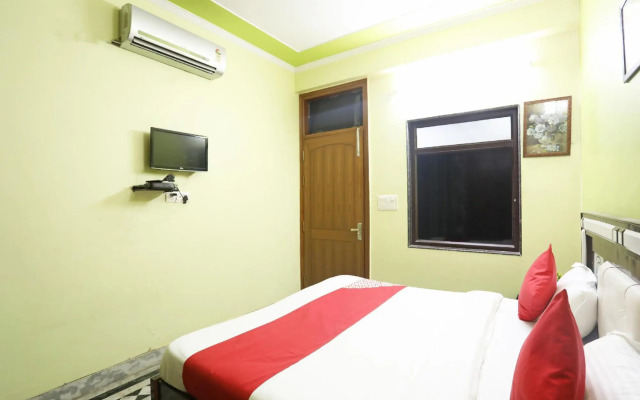 OYO 46228 Krishna Residency