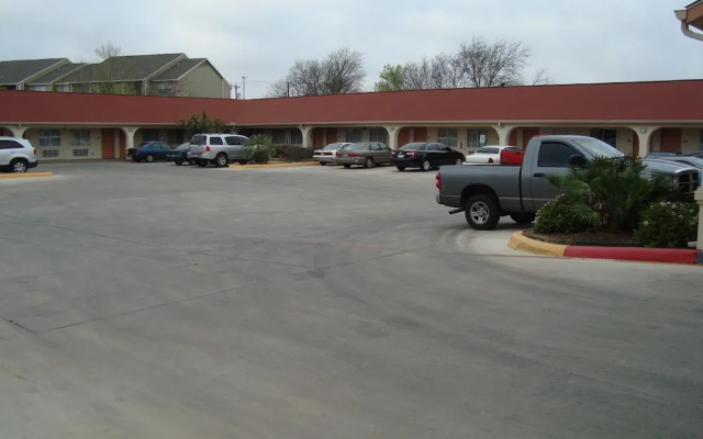 Winnquest Inn Near Ft. Sam Houston