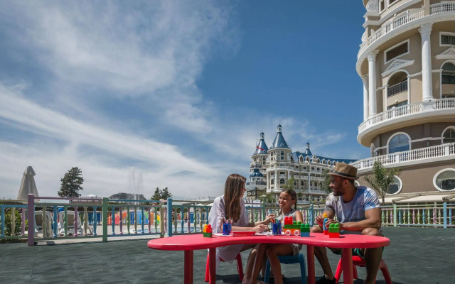 Haydarpasha Palace