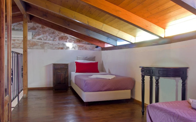 Casa del Mar Hotel
