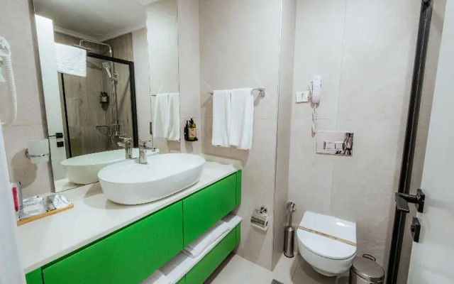 Regenesis Hotel  Spa
