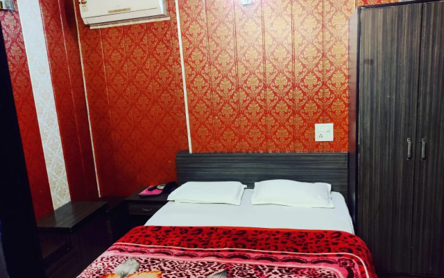 Hotel Novelty – Guest Rooms – Jammu